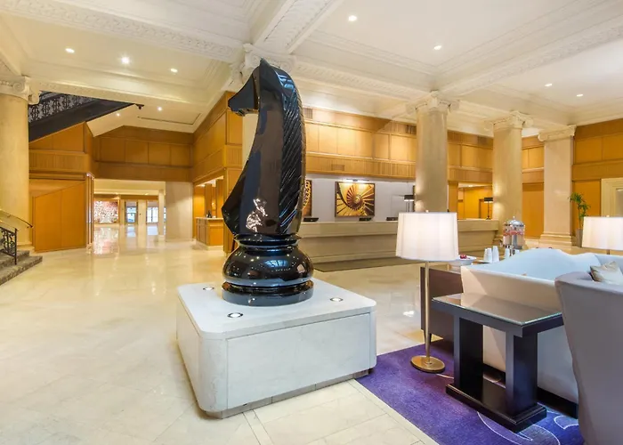 The Omni King Edward Hotel