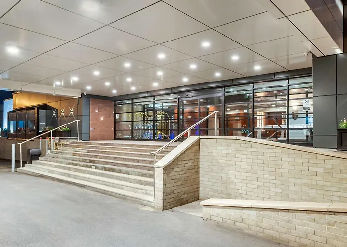 Quality Hotel Dorval Aeroport