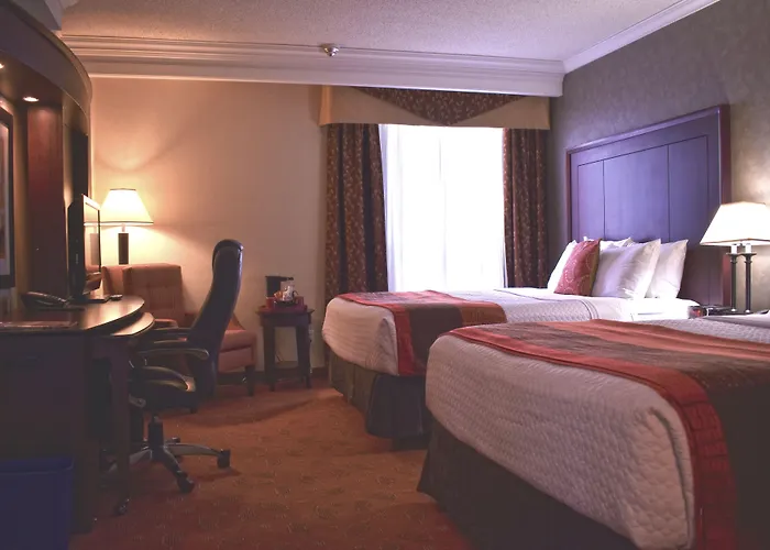 Hamilton Plaza Hotel And Conference Center