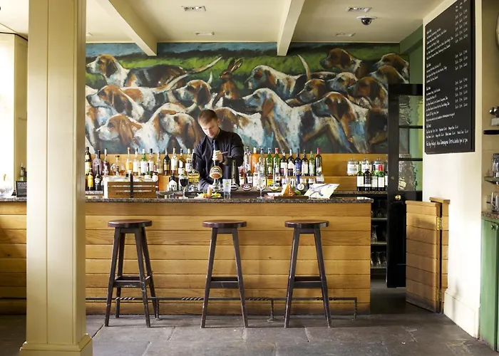The Hare & Hounds Hotel