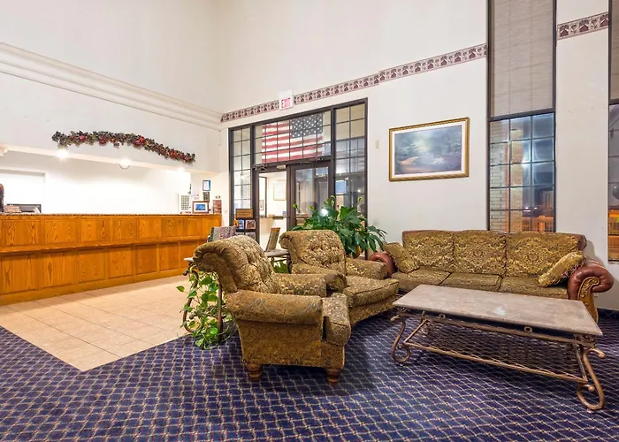 Americas Best Value Inn & Suites Fort Worth South