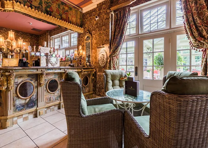 Coombe Abbey Hotel
