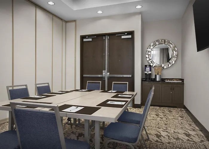 Hampton Inn And Suites Austin University Capitol