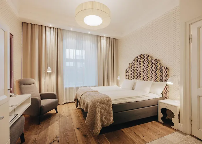 Lydia Hotel
