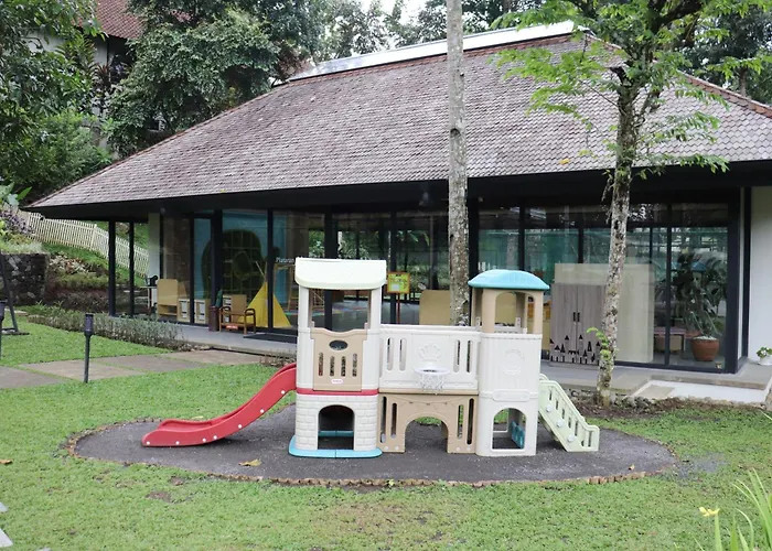 Plataran Heritage Borobudur Hotel