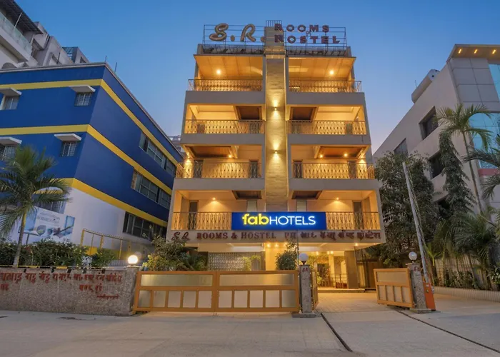 Fabhotel Sr Wakad - Nr Mall Of Millenium Pimpri-Chinchwad