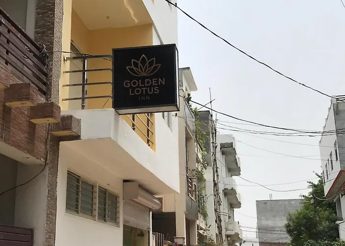 Hotel Golden Lotus Inn