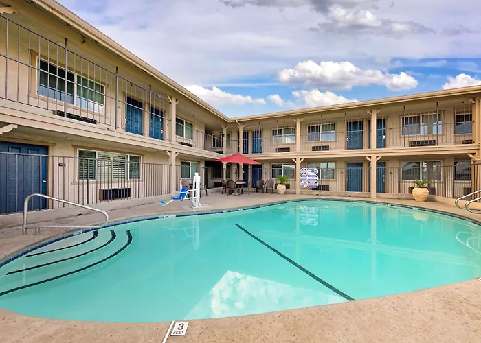Best Western Hanford Inn