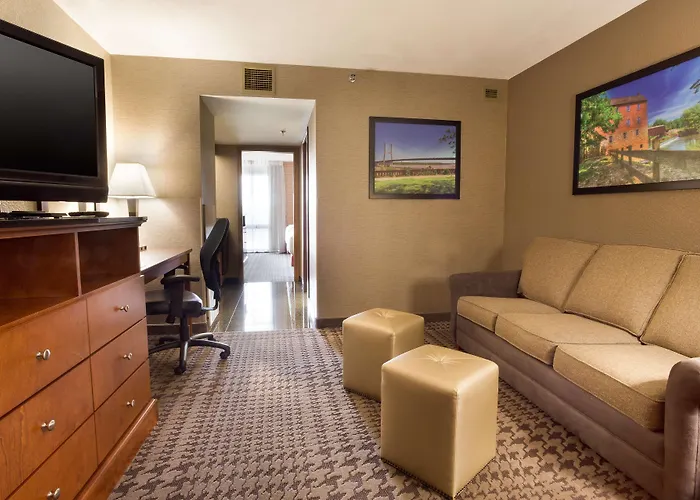Drury Inn & Suites Jackson Mo