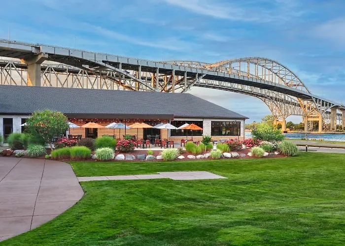 Doubletree By Hilton Port Huron
