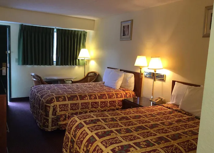 Days Inn By Wyndham York Alabama