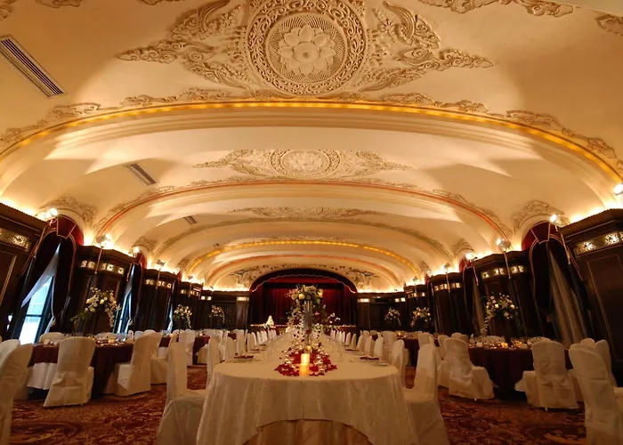 Hotel New Grand