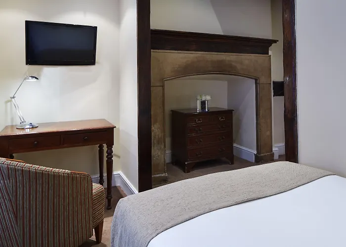 Sir Christopher Wren Hotel