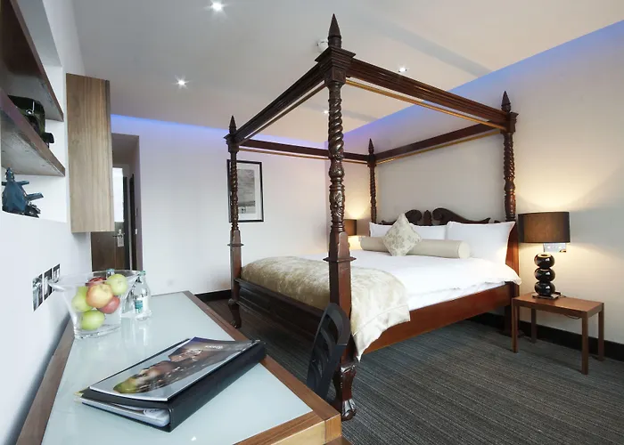 Rochestown Park Hotel & Leisure Centre