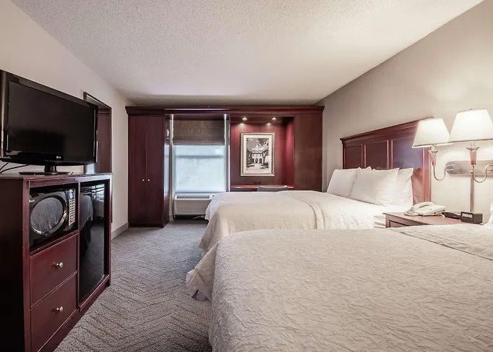 Hampton Inn & Suites Williamsburg-Richmond Road