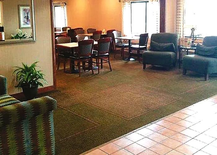 La Quinta Inn By Wyndham Detroit Southgate
