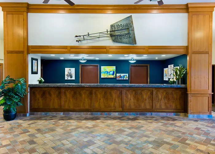 Oxford Suites Hermiston