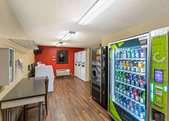 Extended Stay America Select Suites - Milwaukee - Wauwatosa