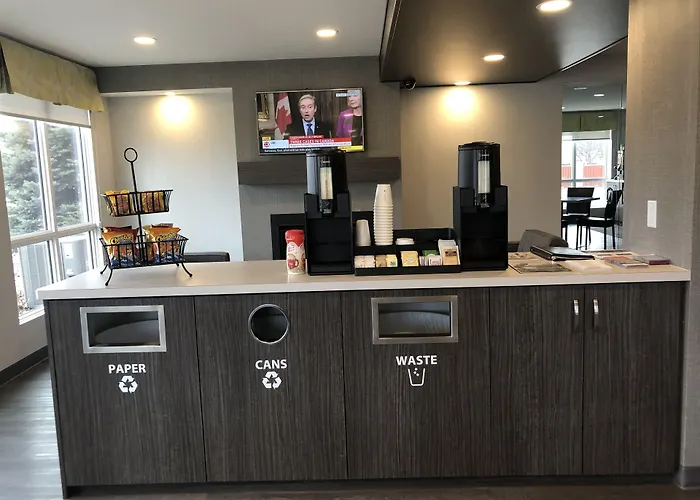Super 8 By Wyndham Lethbridge