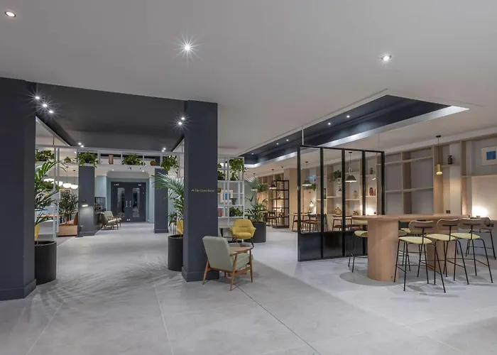 Clayton Hotel Dublin Airport Central