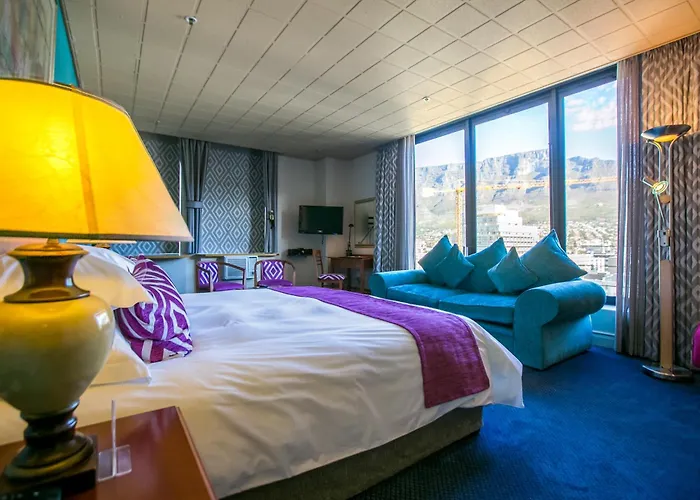 Cape Town Lodge Hotel