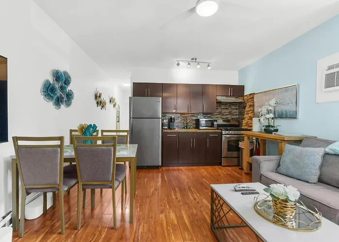The Pearl Beachside Apartments On Hollywood Beach
