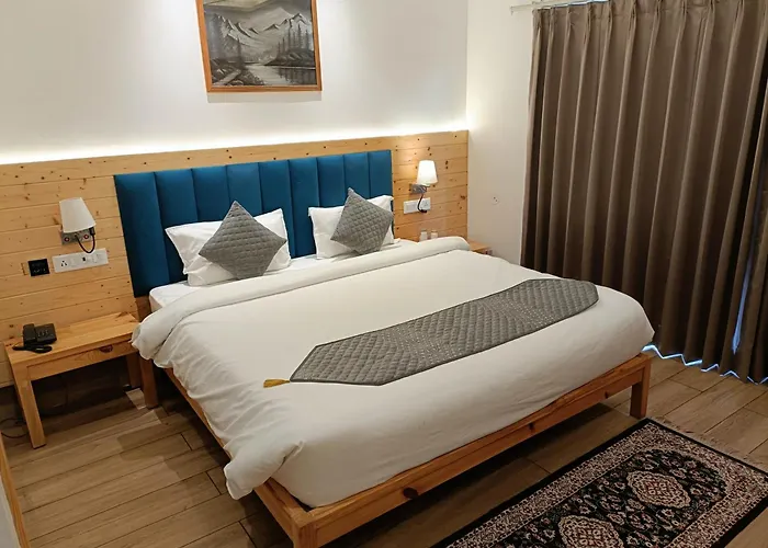 Heryk Hillview Hotel