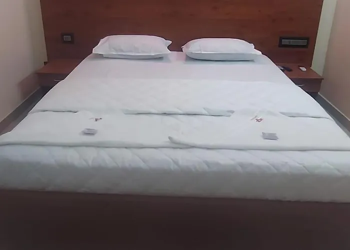 Ymca International Youth Programme Centre & Guest House