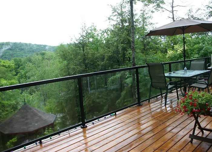 Eagle Nest Cottage