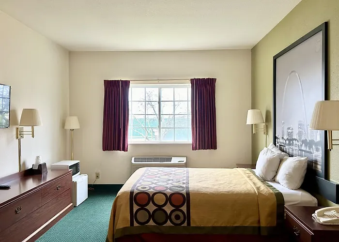 Super 8 By Wyndham Platte City Kansas City Area