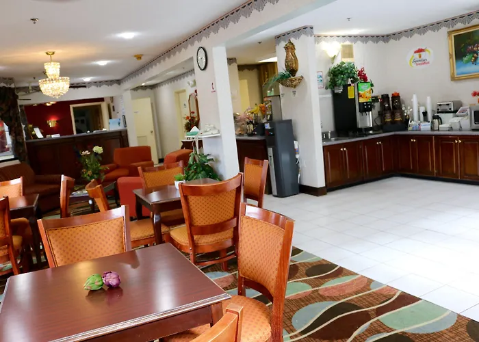 Super 8 By Wyndham Dublin