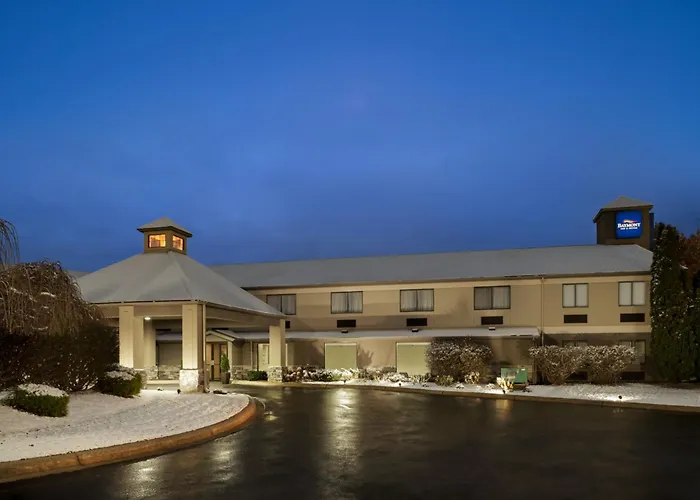 Baymont By Wyndham Belleville Airport Area