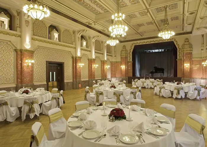 Palatinus Grand Hotel