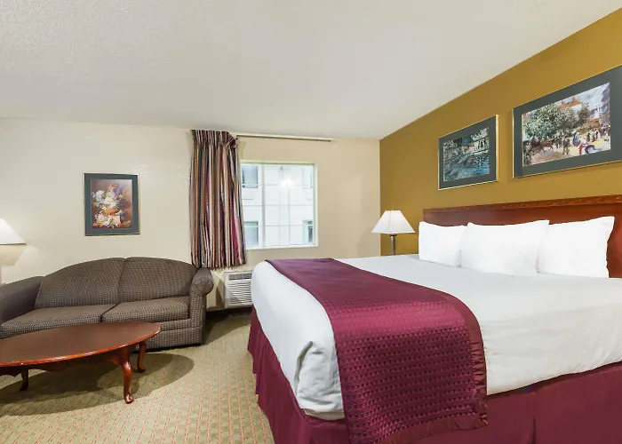 Days Inn By Wyndham Norton