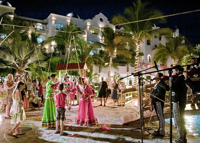 Pueblo Bonito Los Cabos Blanco Beach Resort