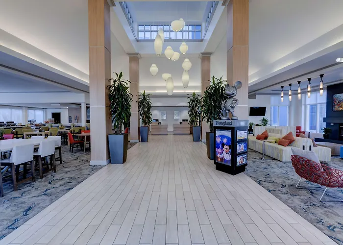 Hilton Garden Inn Anaheim/Garden Grove
