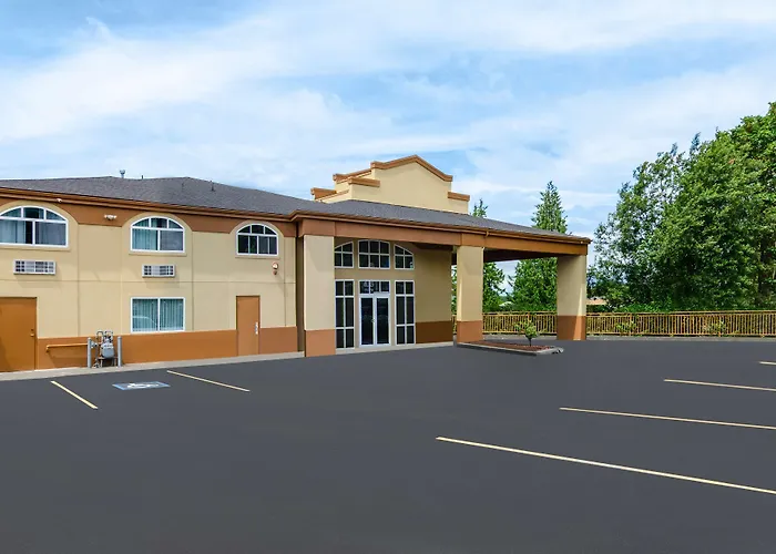 Red Lion Inn & Suites Des Moines