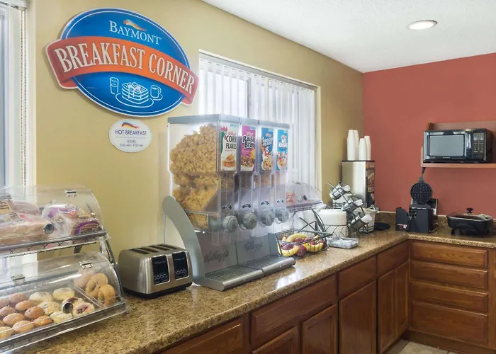 Baymont Inn & Suites By Wyndham Huber Heights Dayton Northeast