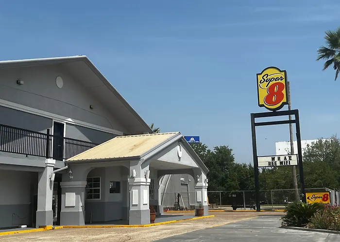 Super 8 By Wyndham La Marque Tx/Texas City Area