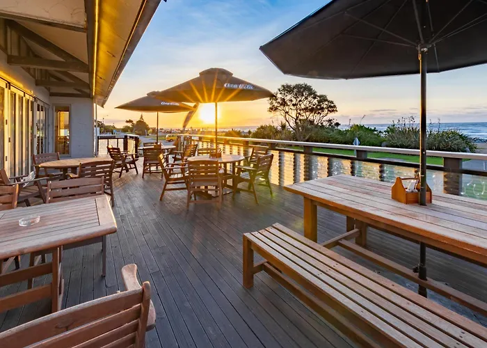 Beachfront Hotel Hokitika