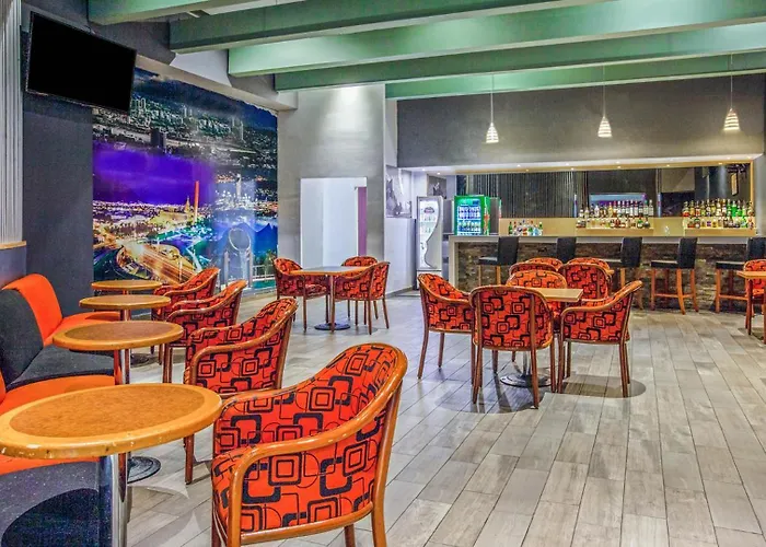 Chn Hotel Monterrey Centro, Trademark Collection By Wyndham