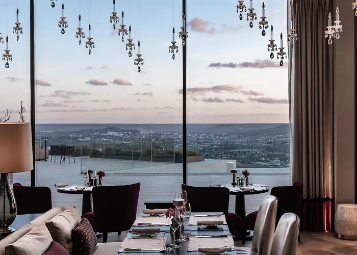 Royal Champagne Hotel & Spa