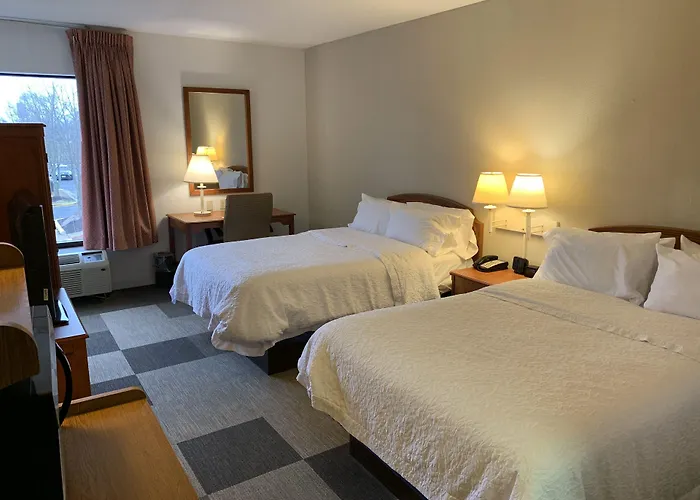 Comfort Inn & Suites Mt. Holly - Westampton