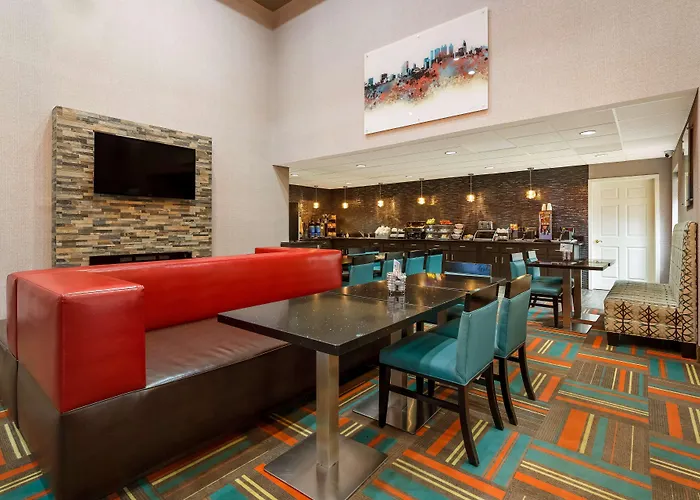 Best Western Bradbury Inn & Suites