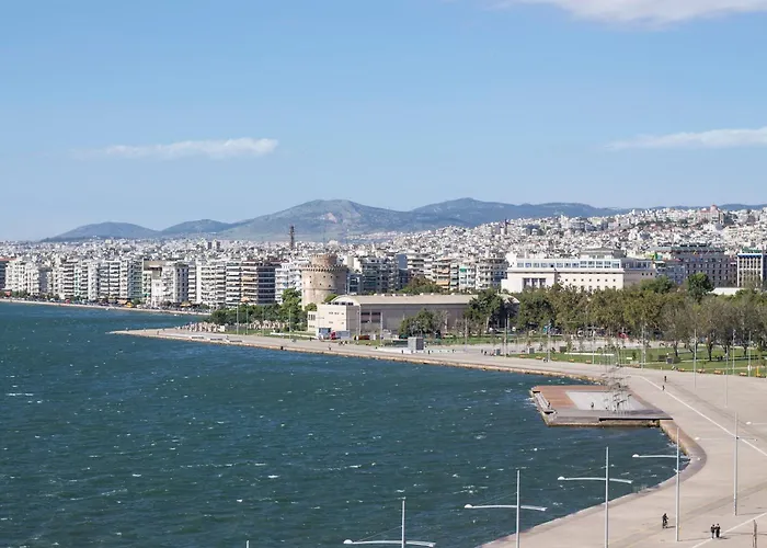 Makedonia Palace