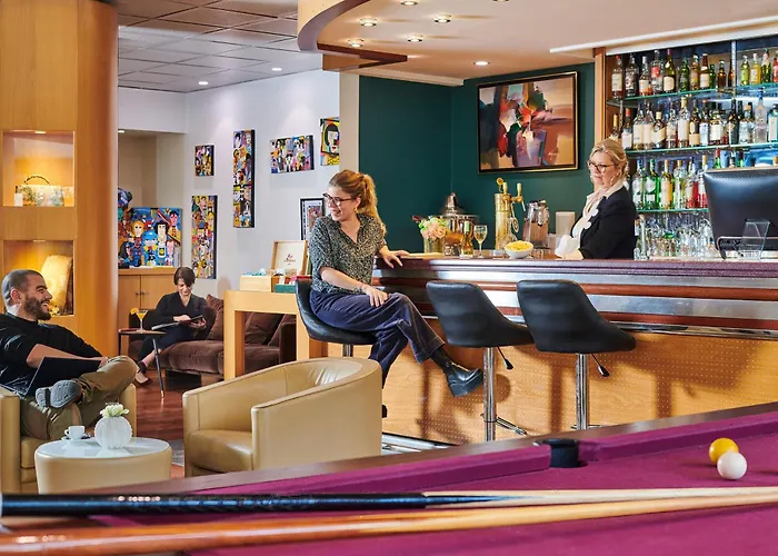 Hotel Charlemagne By Happyculture