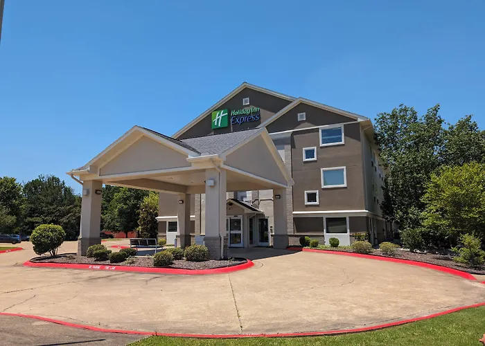 Holiday Inn Express & Suites - El Dorado By Ihg