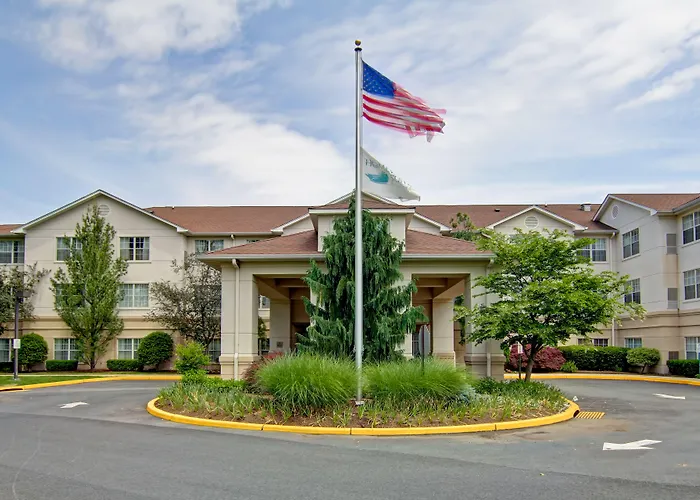 Homewood Suites By Hilton Newark-Cranford