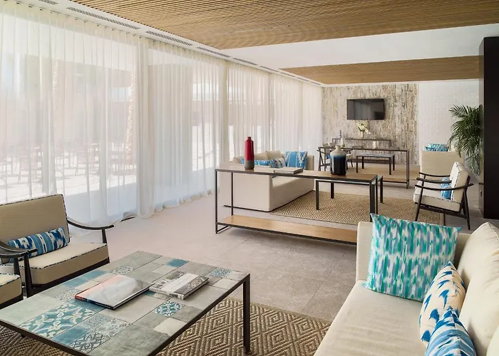 H10 Casa Del Mar