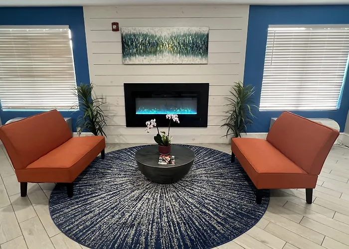Days Inn By Wyndham Louisburg